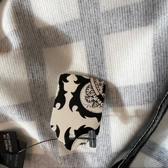 NWT Head turning black and white dress size 6 - Picture 7 of 8